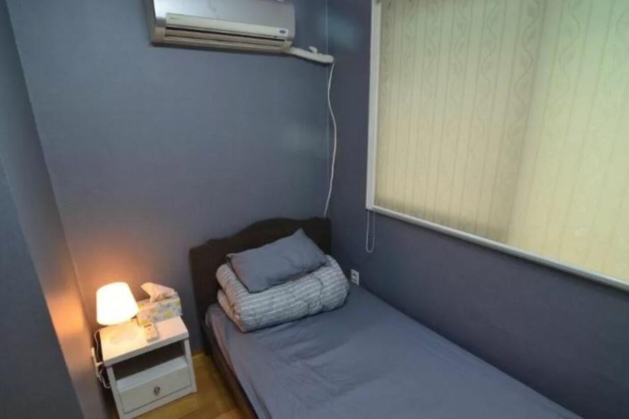 Kimchee Hongdae Guesthouse Сеул Екстер'єр фото