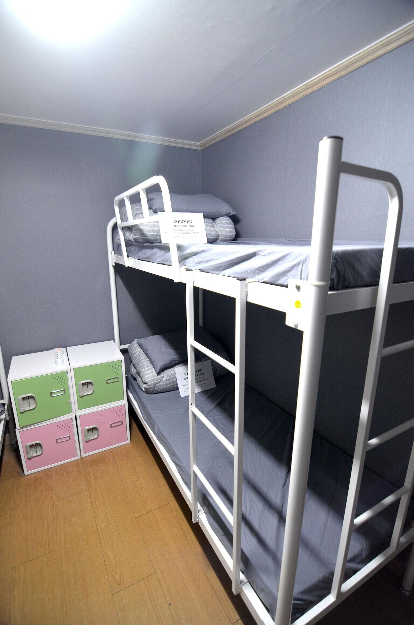 Kimchee Hongdae Guesthouse Сеул Екстер'єр фото