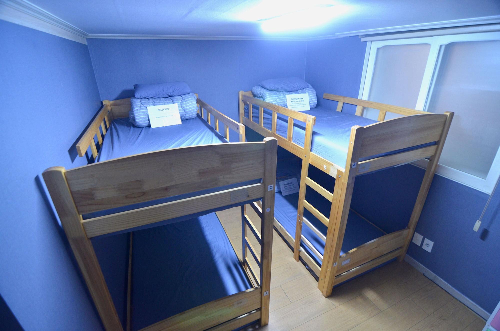 Kimchee Hongdae Guesthouse Сеул Екстер'єр фото