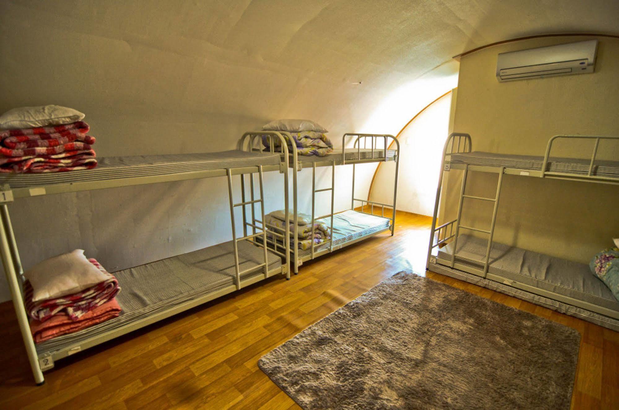 Kimchee Hongdae Guesthouse Сеул Екстер'єр фото