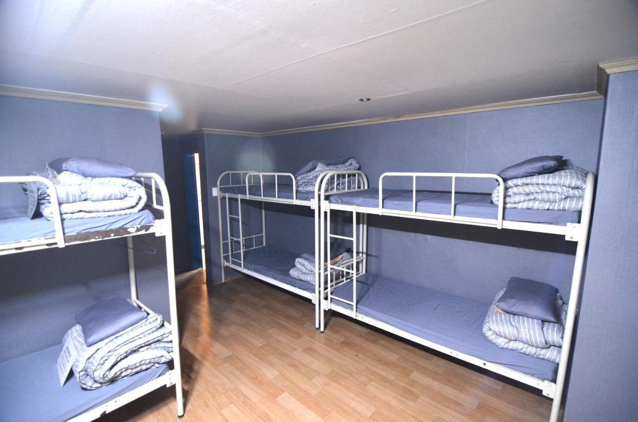 Kimchee Hongdae Guesthouse Сеул Екстер'єр фото