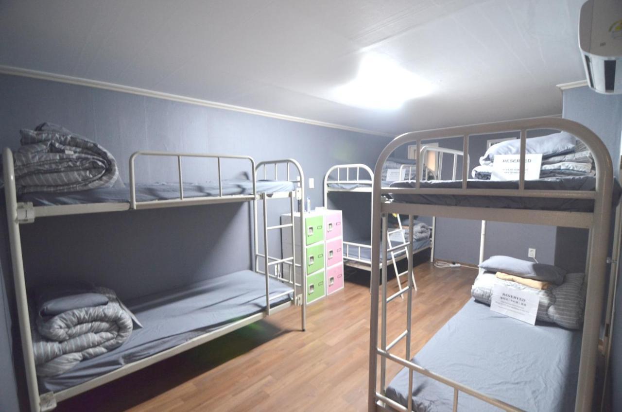 Kimchee Hongdae Guesthouse Сеул Екстер'єр фото