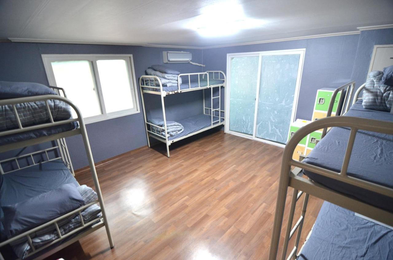 Kimchee Hongdae Guesthouse Сеул Екстер'єр фото